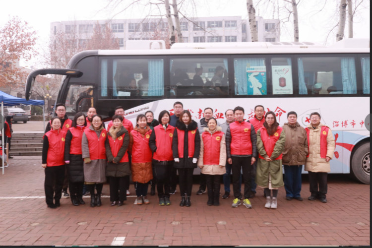 志愿服务 与爱同行 ——学生党支部、学生分工会积极参与无偿献血志愿服务工作